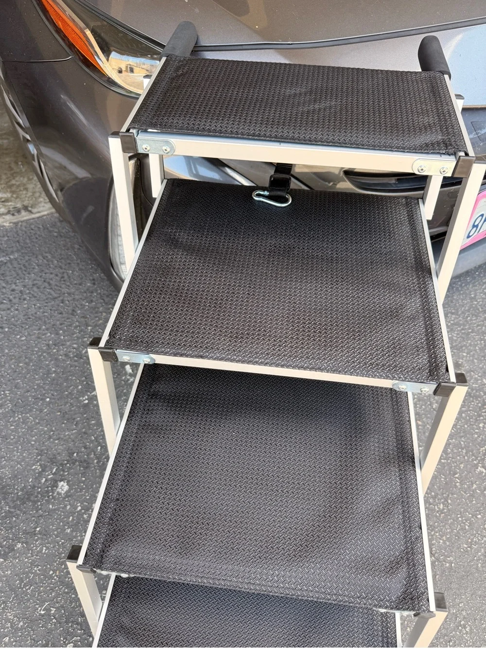 Foldable 5-Step Dog Ramp with Non-Slip Black Steps